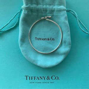 Tiffany & Co. - Sterling Silver Wire Bracelet